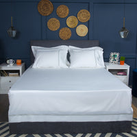 Frame bed sheet set