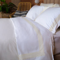 Two tone Royal full bed linen set