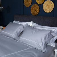 Grey solid modern set with white frame