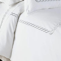 Chain duvet cover