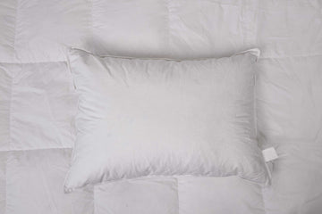 The Super fluffy Duck Feather Pillow